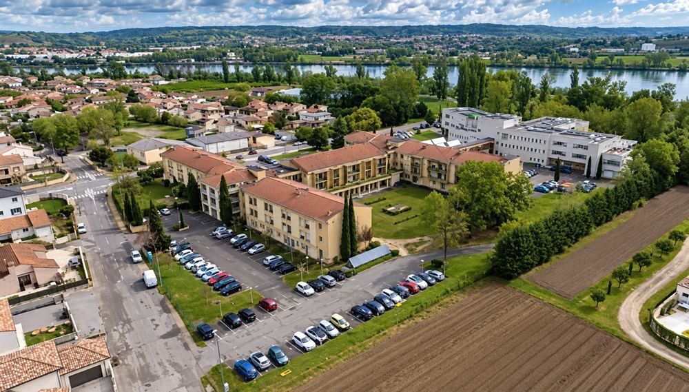 HÔPITAL DE TOURNON